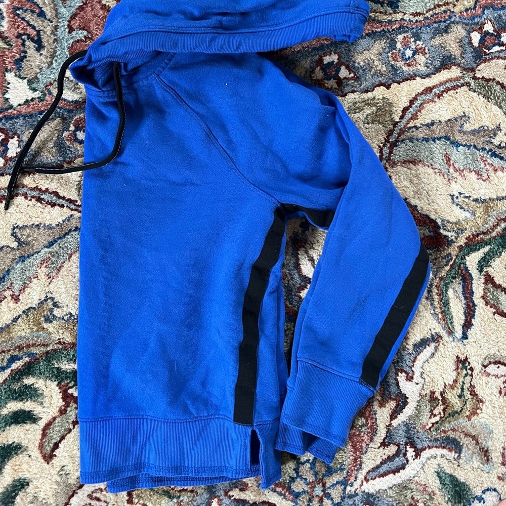 Calvin Klein Cropped Hoodie